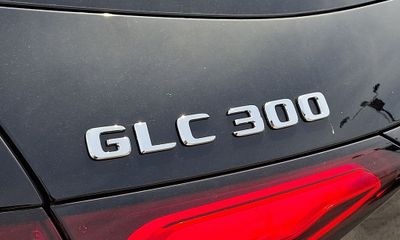 2026 Mercedes-Benz GLC-Class GLC300