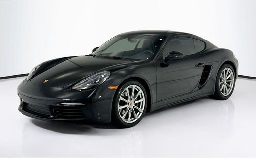 2017 Porsche 718 Cayman 2D Coupe