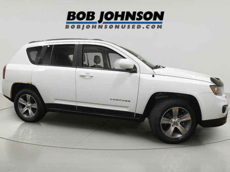 2016 Jeep Compass — a typically priced live listing