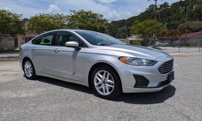 2019 Ford Fusion SE Hybrid