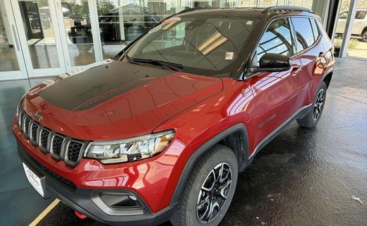 2025 Jeep Compass Trailhawk