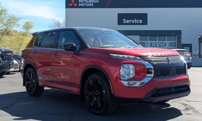 2026 Mitsubishi Outlander SE Trail Edition