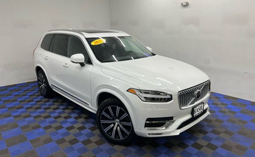 2024 Volvo XC90 Plus Bright