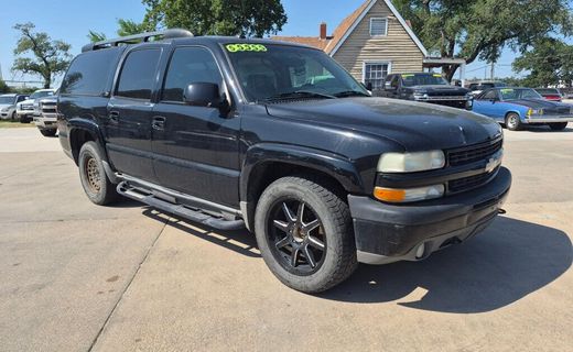 2003 Chevrolet Suburban LS