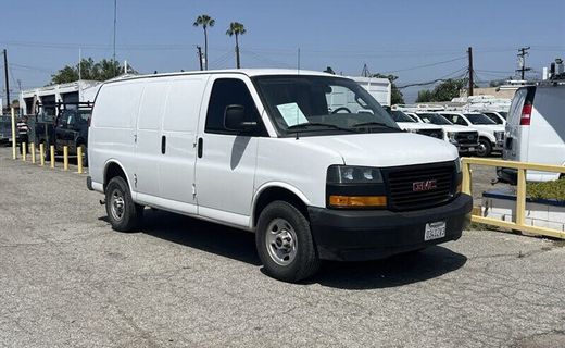 2023 GMC Savana 2500