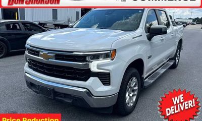2023 Chevrolet Silverado LT