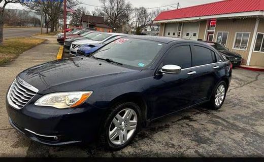 2013 Chrysler 200 Limited