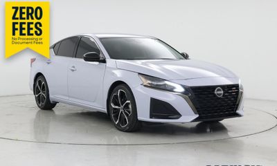 2023 Nissan Altima SR