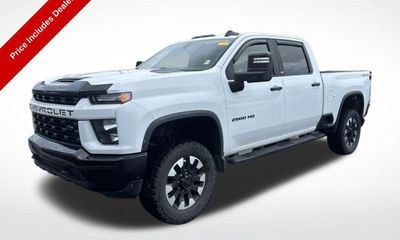 2020 Chevrolet Silverado Custom