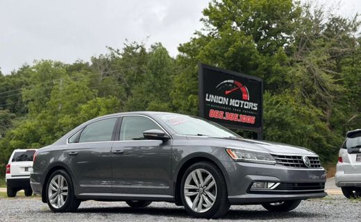 2016 Volkswagen Passat SEL Premium