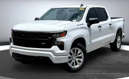 2023 Chevrolet Silverado Custom