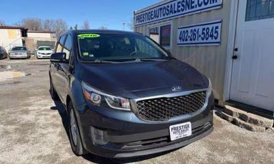 2016 Kia Sedona LX Middle LOW
