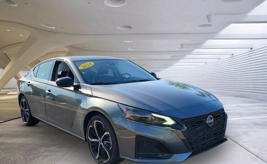 2024 Nissan Altima SR