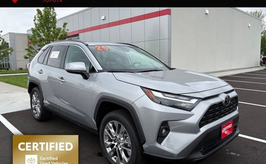 2025 Toyota RAV4 XLE Premium