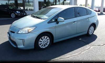 2014 Toyota Prius Advanced