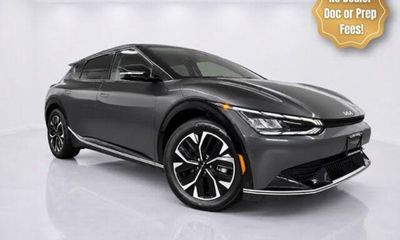 2023 Kia EV6 Light Wind