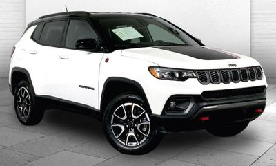 2025 Jeep Compass Trailhawk