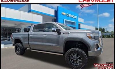 2022 GMC Sierra AT4