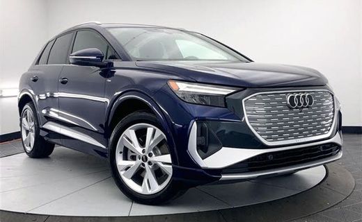 2023 Audi Q4 Quattro Premium