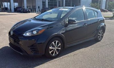 2018 Toyota Camry SE XLE Hybrid