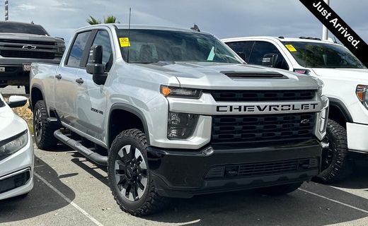 2020 Chevrolet Silverado Custom