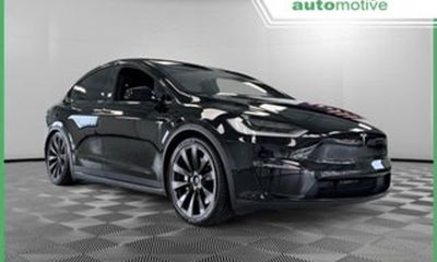 2022 Tesla Model X Plaid