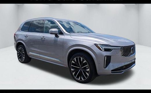 2026 Volvo XC90 Plus Bright