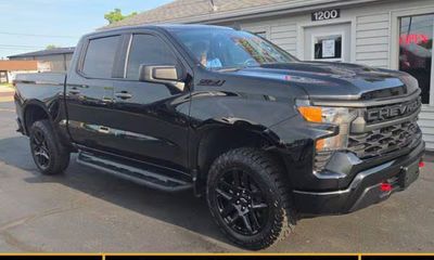 2023 Chevrolet Silverado Trail Boss Custom