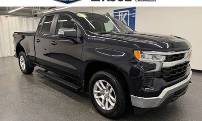 2023 Chevrolet Silverado LT L