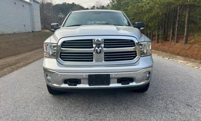 2016 Ram 1500 SLT