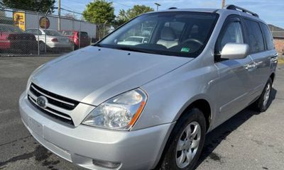 2007 Kia Sedona Base