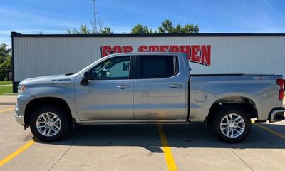 2026 Chevrolet Silverado RST