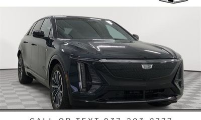 2024 Cadillac Lyriq Sport 1