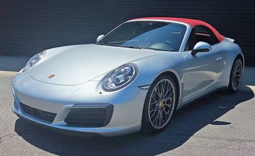2017 Porsche 911 Turbo S