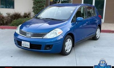 2009 Nissan Versa 18 S