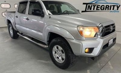 2013 Toyota Tacoma Delux