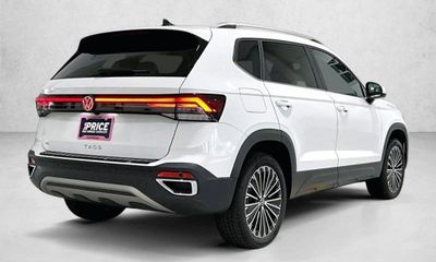 2025 Volkswagen Taos SE
