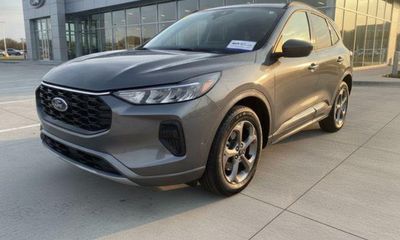 2024 Ford Escape ST Line