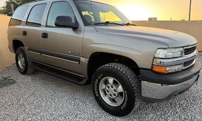 2003 Chevrolet Tahoe LS