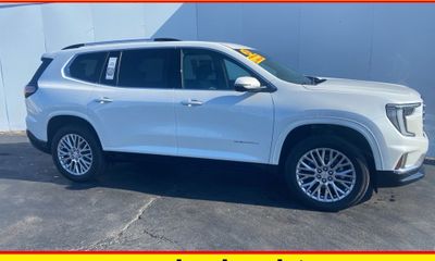 2025 GMC Acadia Denali