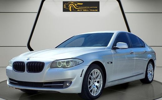 2013 BMW 528xi 528i xDrive Sedan
