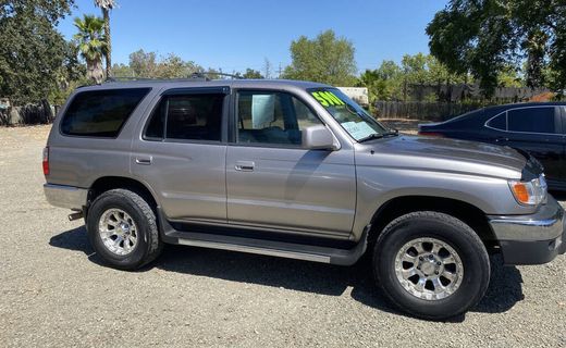 2001 Toyota 4Runner SR5