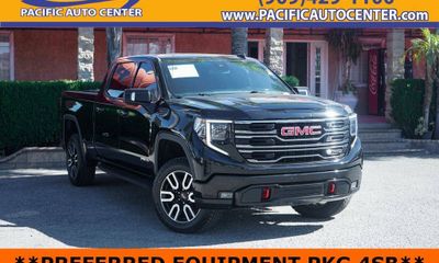 2022 GMC Sierra AT4