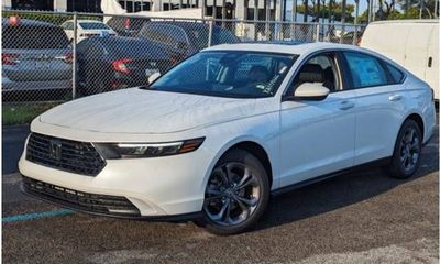 2024 Honda Accord EX