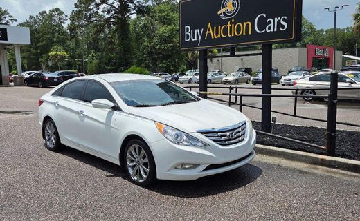 2011 Hyundai Sonata Middle Level