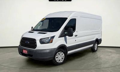 2016 Ford Transit Base