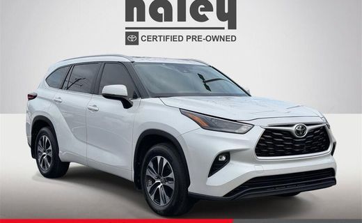 2024 Toyota Highlander XLE