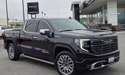 2025 GMC Sierra Denali Ultimate
