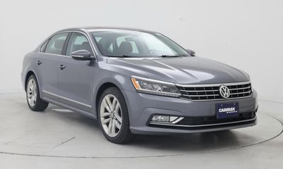 2017 Volkswagen Passat SEL Premium