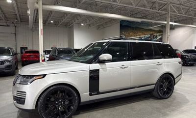 2019 Land Rover Range Supercharged LWB